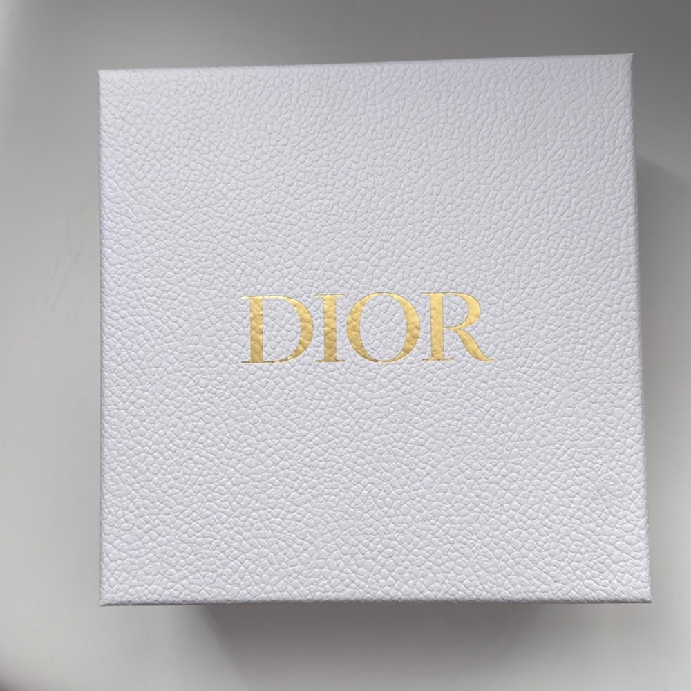 Dior gift box